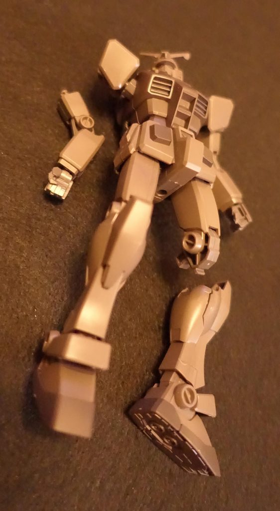 「このロボットにも。こいつは君の手にあるときにしかはたらかない。」