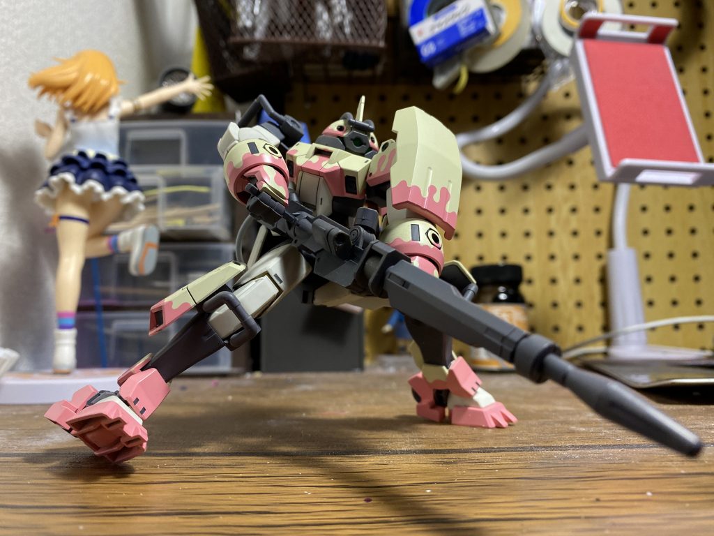 そのうち盾にチュチュのマーク描きたいですね