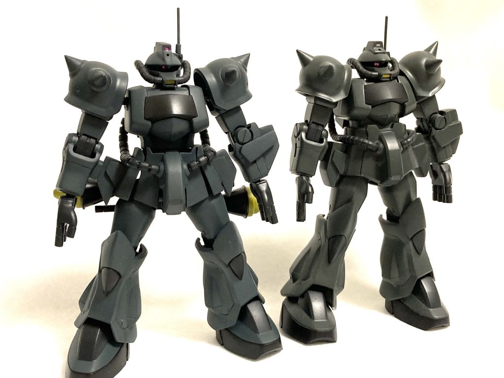 https://gumpla.jp/hg/159383前作のグフ重装型と比較。全体的に丸みのあるフォルムなのが前作ですが、今作は可動を盛り込んでよりマッシブな作風に仕上がったと…思います!( ˙꒳˙ )(あんまりわからん…!)