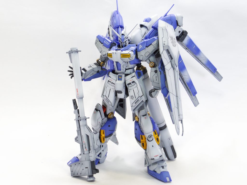 RG Hi-νガンダム–2枚目/制作者：guplafactory