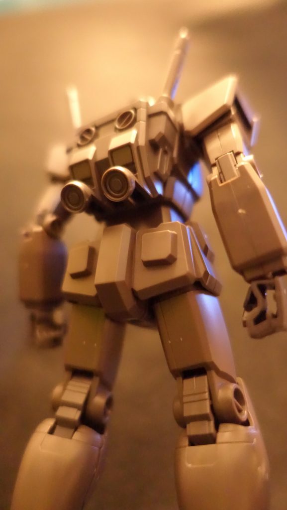 「こいつは持ち主を守り、いつの日にかシズオカのバンダイに帰るときの道しるべとして君にうけつがれたのだ。」