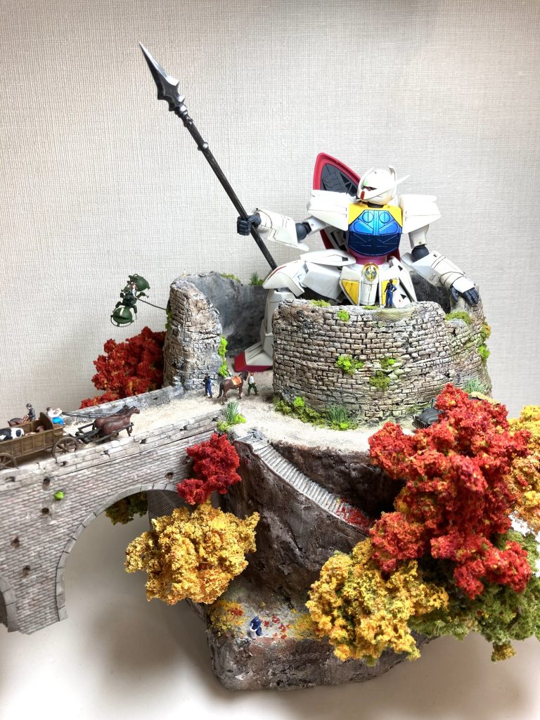 ワッパも飛ばしてます。地上戦セットのワッパを真鍮線などで精密化しています。ノーマルスーツはジオン兵ではなく、ターンエー 世界っぽい色にしています。アニメの設定とは別世界の、自分の好きなように作ったものですので、生暖かく見ていただければ幸いです。