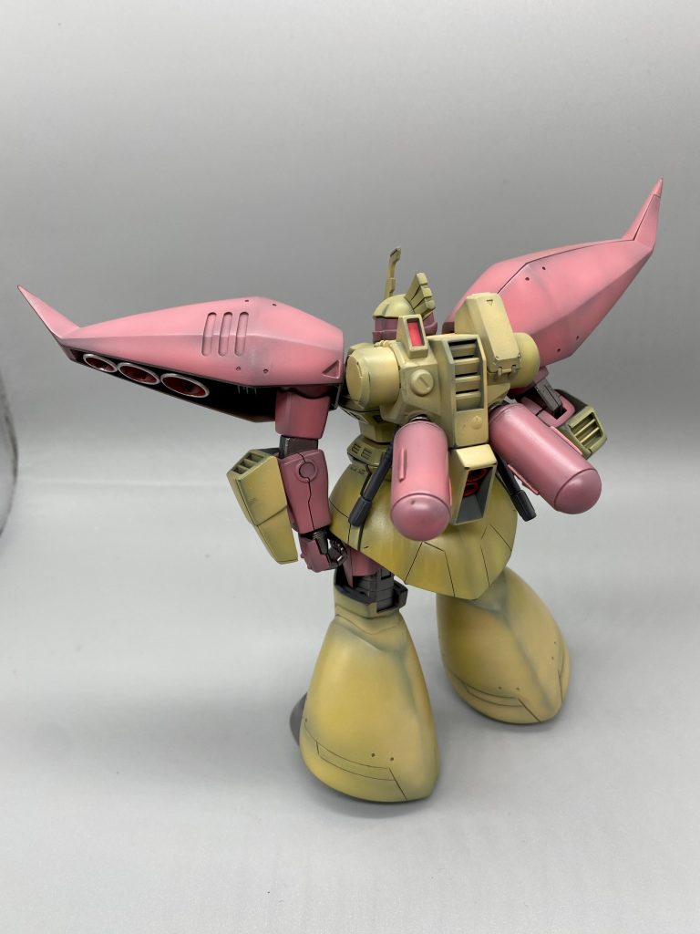 後ろのプラペラントタンクのぽろりがすごい汗