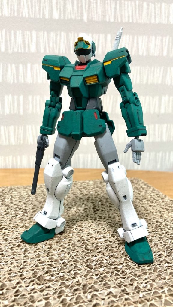 肩アーマーを若干カットしてますそれ以外はキットそのまま