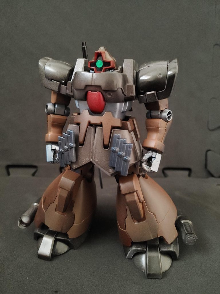 ヤスリがけ、スプレーなどで単純に作成！全工程、約３時間でした。素人の自己満足レベルです😅　見ていただきありがとうございます🙇