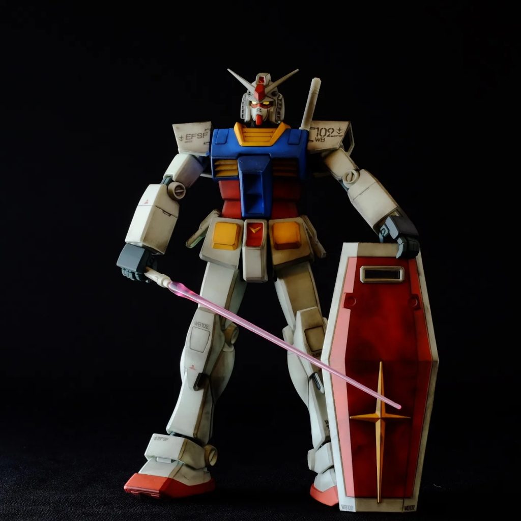 このキット、シールドはあるけど、腕に着けるパーツがない😭なんで手持ちです。