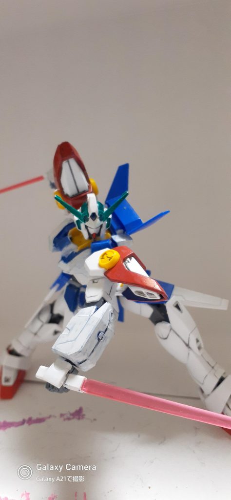 武装は、ビームサーベルのみです。