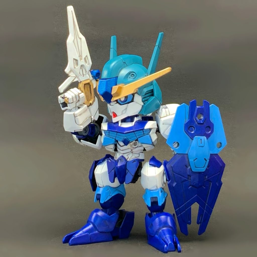 ●フル装備目は塗料で手書き。