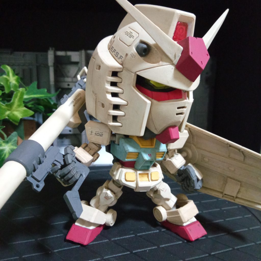 凛々しいガンダム！でも二頭身w