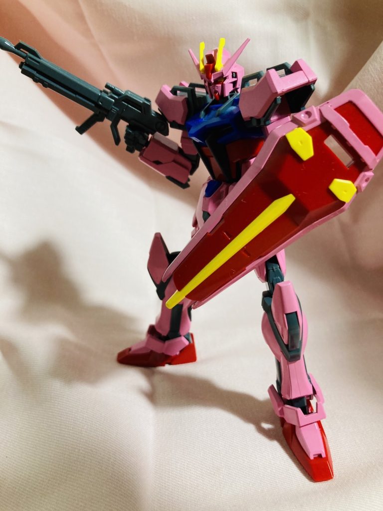 EGストライクどピンク–2枚目/制作者：T-WEST