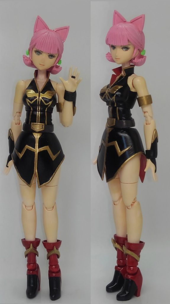 枠が余ったので、おまけのサラ・カーンです。