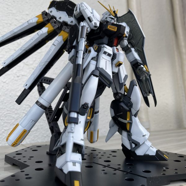 RG Hiニューガンダム