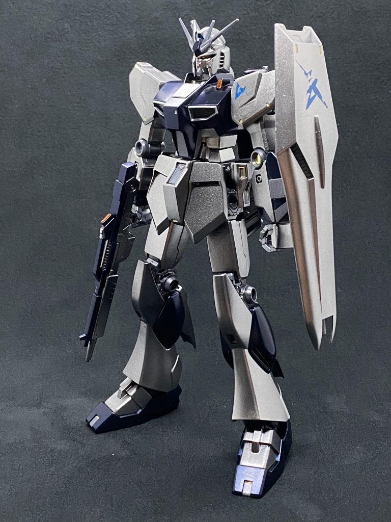 これはこれで綺麗なんだがノッポさんすぎるな〜