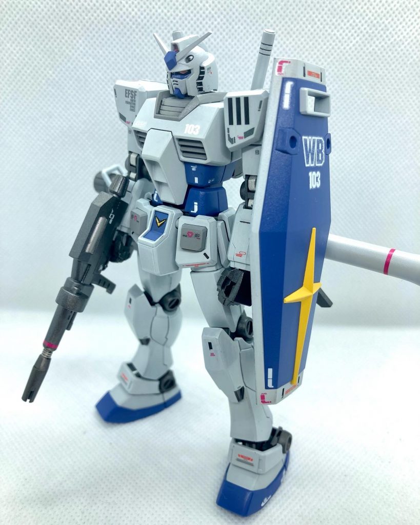 G-3ガンダム :103ちょい暗めの青で作ってみました。