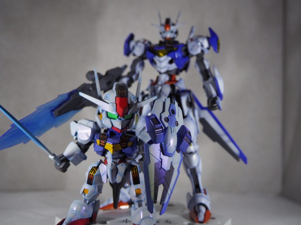 最後に、塗装練習用としてSD版エアリアルも作ったので、並びでパシャリ。