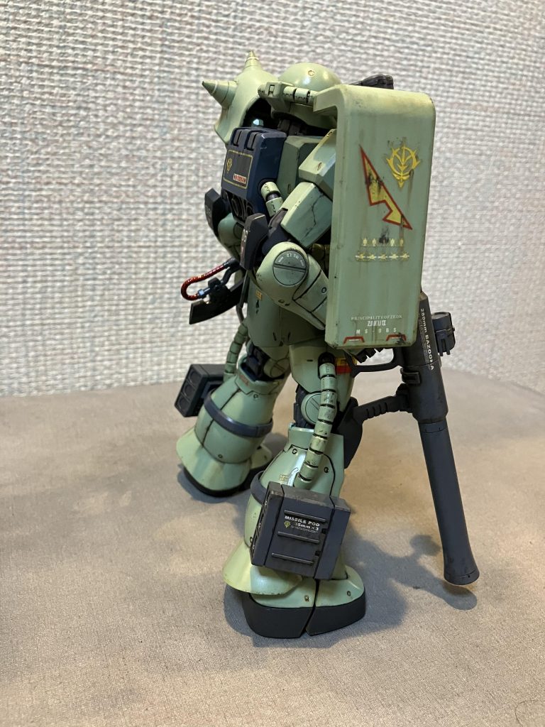 MGザクII（素組み・ウェザリング）–2枚目/制作者：Jonny