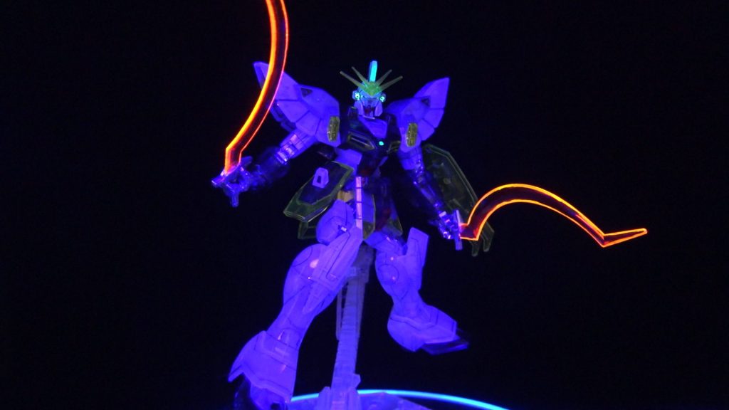 ヒートショーテルなど一部だけ蛍光塗装しています!