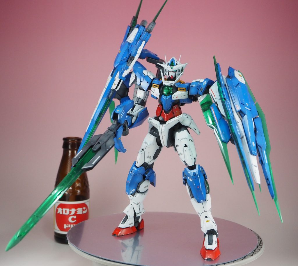 今回は昨年EDIONで頼んだんだか頼んでなかったのか、とにかく忘れた頃に連絡のあったクアンタフルセイバーとなります。