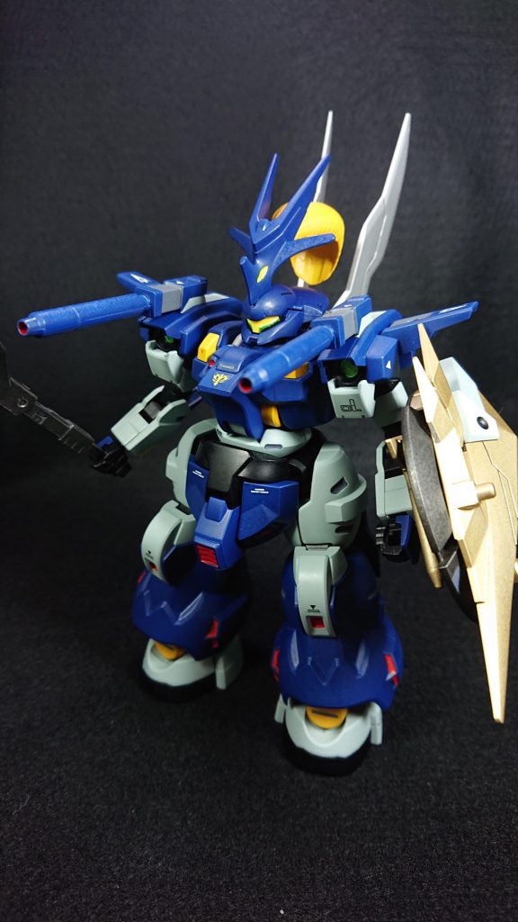 頭部    :ディランザボディ   :ディランザ腰部    :ディランザ肩     :ライトニングガンダム腕部    :ライトニングガンダム脚部    :ディランザバックパック:ディランザ武装    :モックアーミーセットの斧       イージスナイトの盾