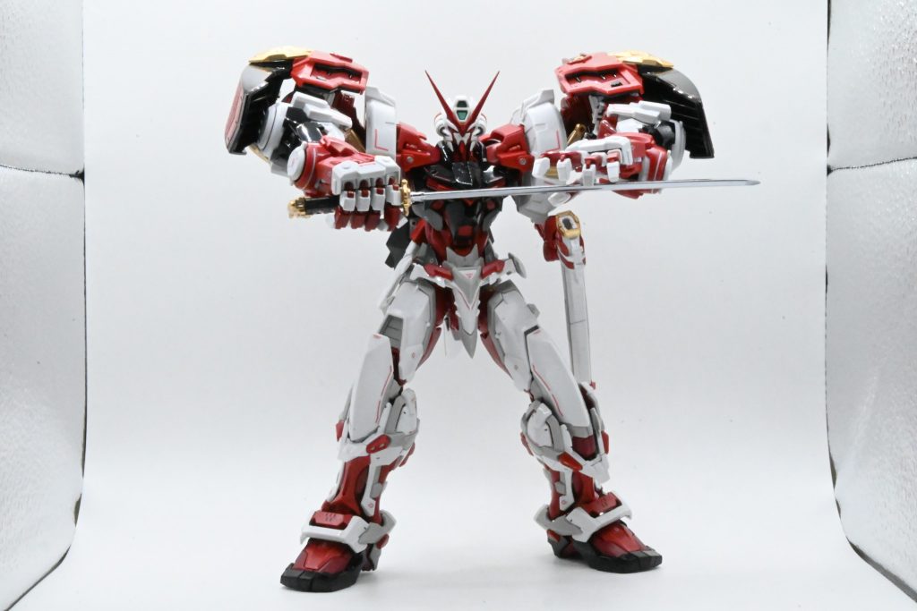 大型マニュピレーターがほとんど人と同じ動きをするので生々しいアクションができてかっこいいです。 