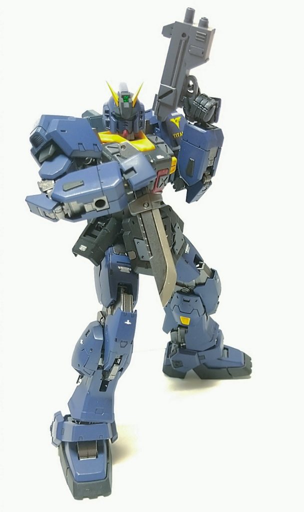 ハンドガン＋コンバットナイフナイフはコトブキヤのパーツそのままです。 