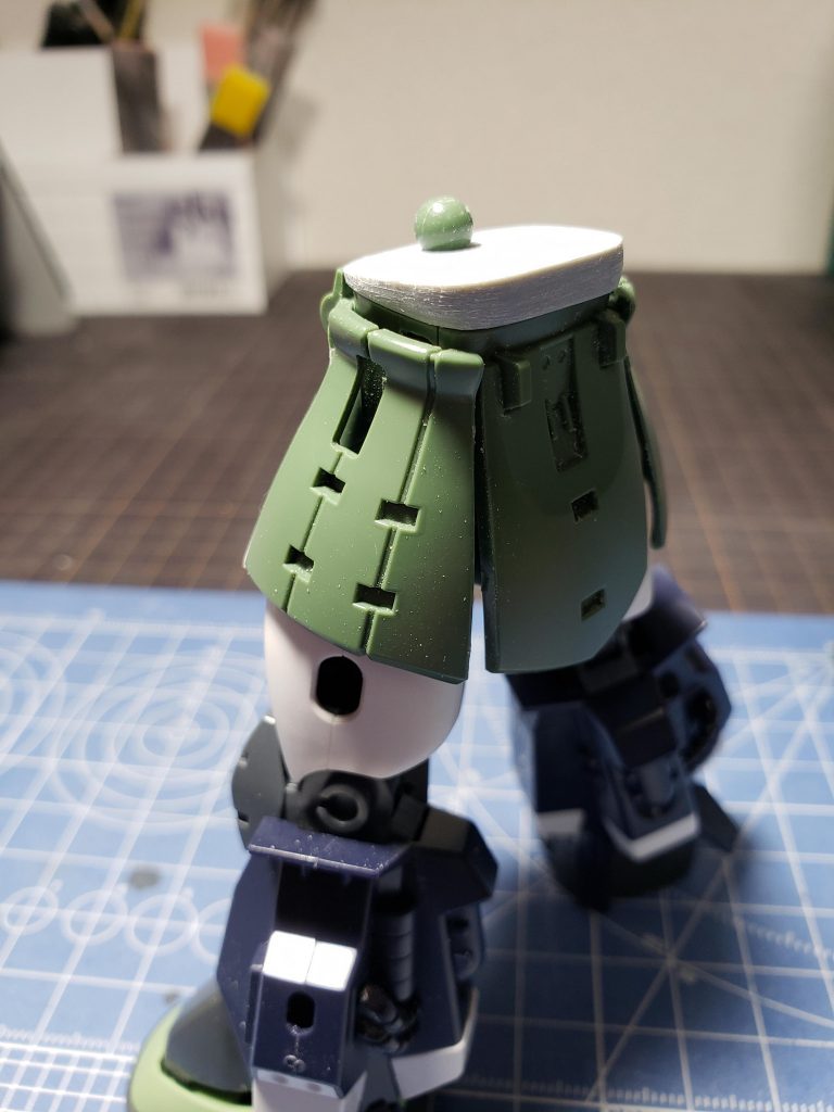 S字立ちになるようにプラ板積層