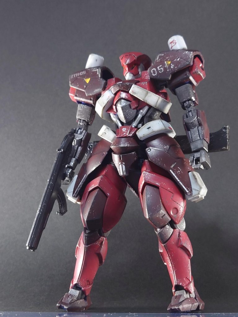 ＨＧ百里&百錬、初の筆塗り全塗装–2枚目/制作者：しいたけ