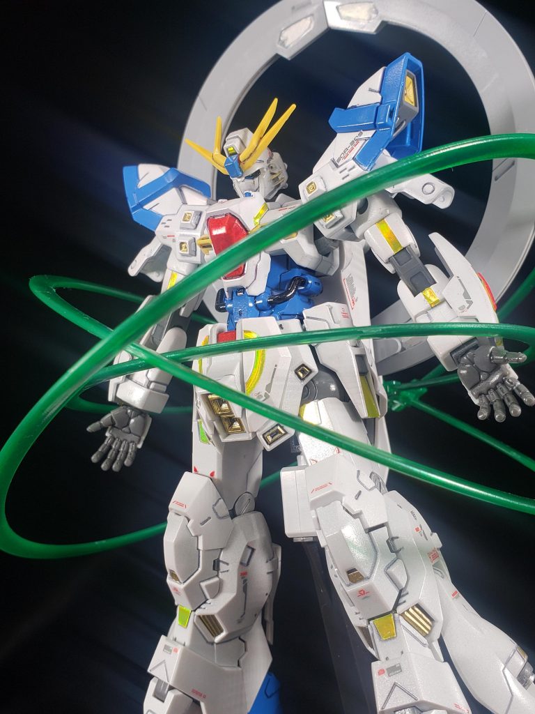 別なムーンガンダムの形を意識して作ってみた作品です❗