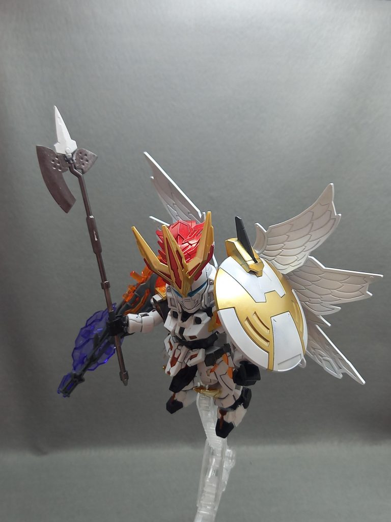 ヒートハルバードはMGザクのトマホーク2本と改造パーツのMSソードを加工して制作しました✨