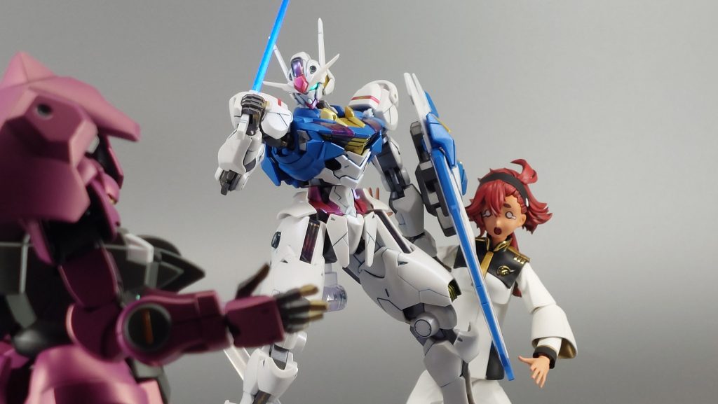 ただスレッタの「慌て顔」が付属してなかったのが残念だったので、いろしかさんのデカールを使って「涙目顔」を作ってみましたやっぱり水星女はこっちのイメージある\(●°ω°●)/