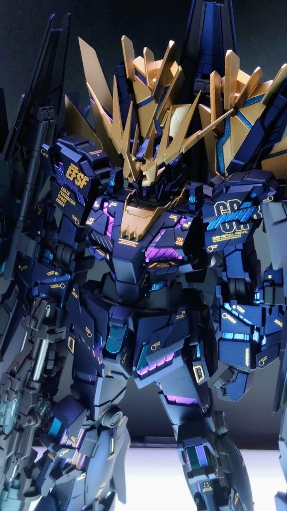 カラーリングは以下の通り。紺：プリズムブルーブラックサイコフレーム：ガンクローム→蛍光ブルーグリーン→アレクサンドライトゴールド：スーパーゴールド2あとは色々混色です。