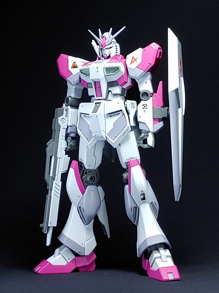 EG νガンダム–2枚目/制作者：YAKISOBA