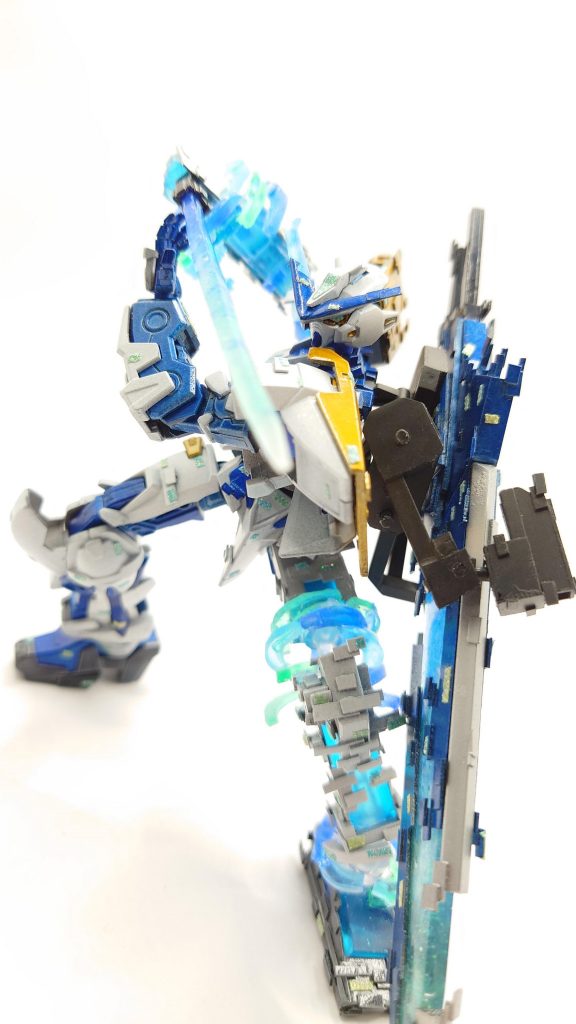 ちょっと刀太いけど薄くしすぎると折れる🙄なぜなら2本ぐらい折った👼 