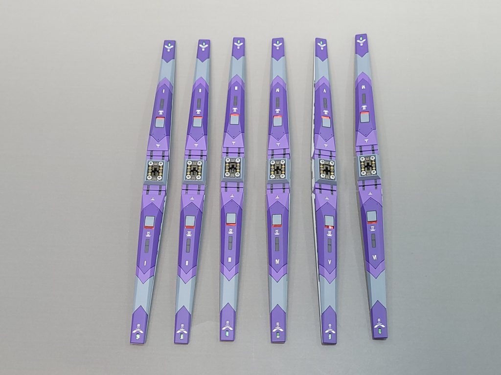 フィン・ファンネル1～6までローマ数字デカールでナンバリングしました。