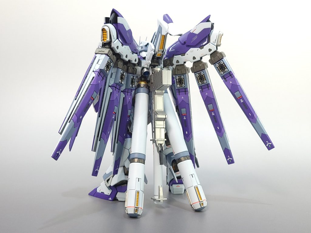 RG Hi-ν ガンダム–2枚目/制作者：すばる