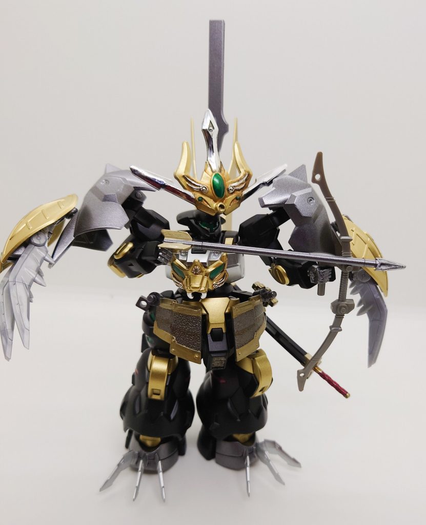 武器2弓矢は右腰に装備してあります。