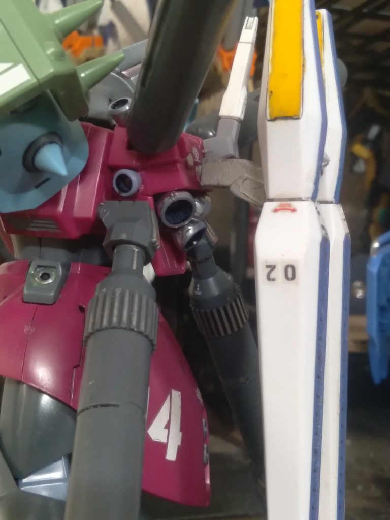 Another view. You can also see where I have added a beam saber handle. Since, in my setting, it still can use beam weapons.
