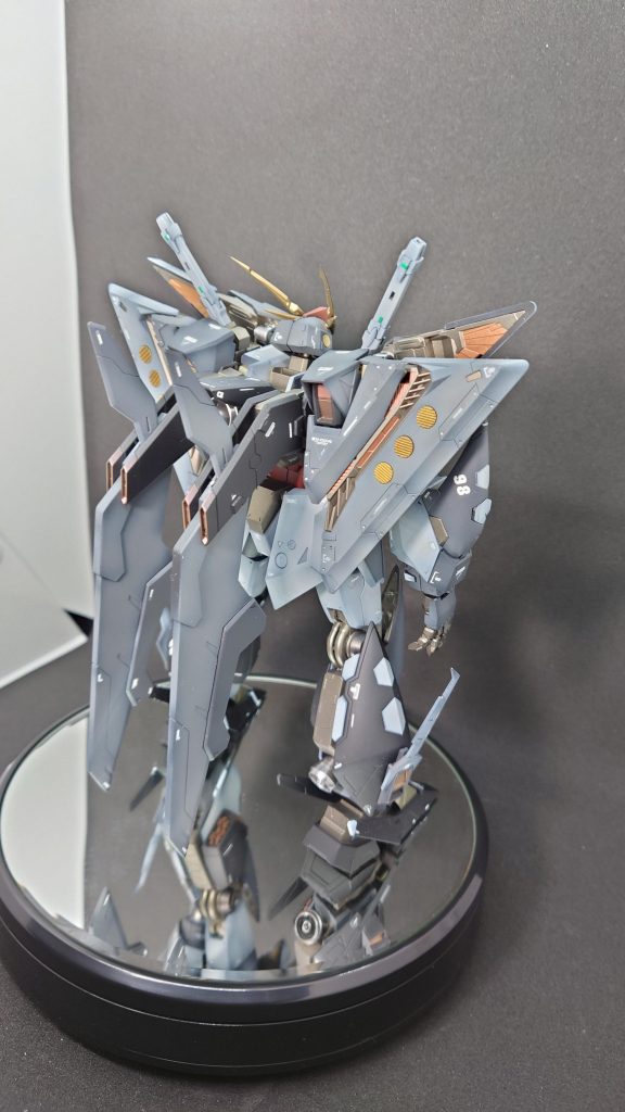 クスィーガンダム–4枚目/制作者：ノルン