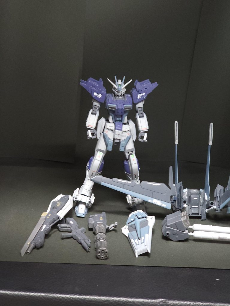 最後までご覧頂きありがとうございます♪今回、コアスプレンダーとシルエットフライヤーはオミットしました。毎度、毎度完成度が低くて申し訳ないです…そしていいねいただける方にはこの場を借りて感謝申し上げます。次回はフェネクス!