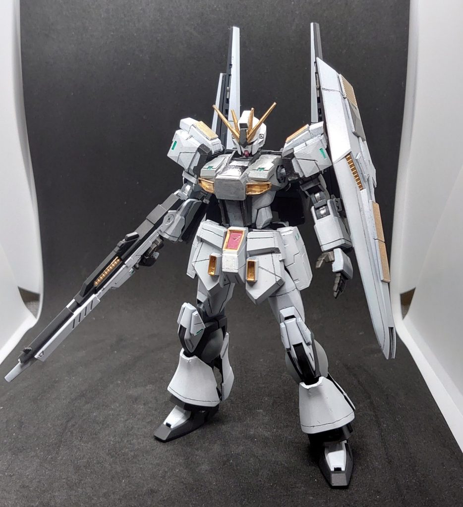 素立ちです。ベースがストライクなので身長は小さめですがスタイリッシュになっています。