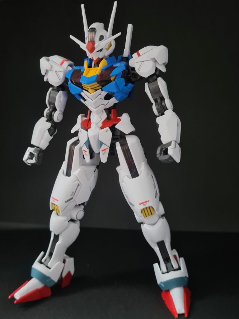 足首等に一部差し色で軍艦青色入れてます