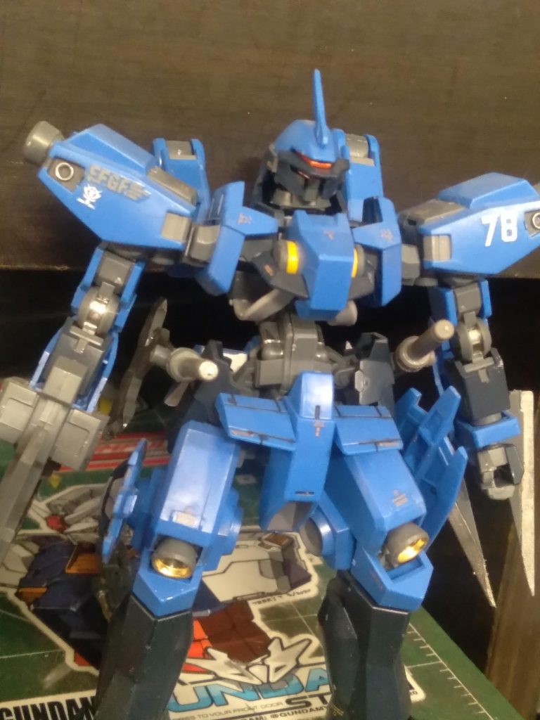 The high mobility graze, known as the blue nova, serves as the Iris Corporation flagship mobile suit. This version is heavily modified for unmatched speed