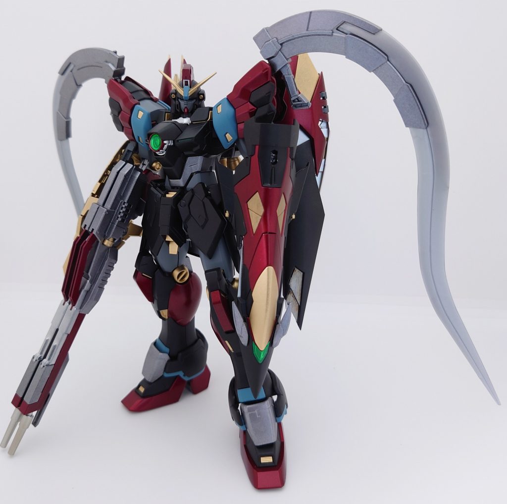 正面カラーリングはエピオンを意識してみました。