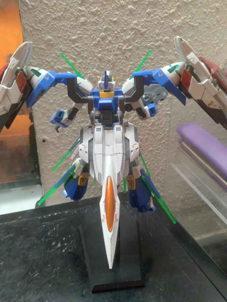 A quick drill on the back skirt and the body of the 0 raiset can be docked.