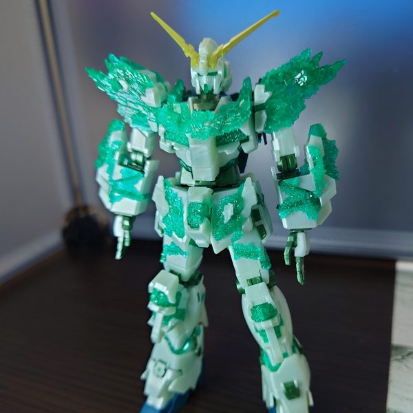 HGユニコーン光の結晶体