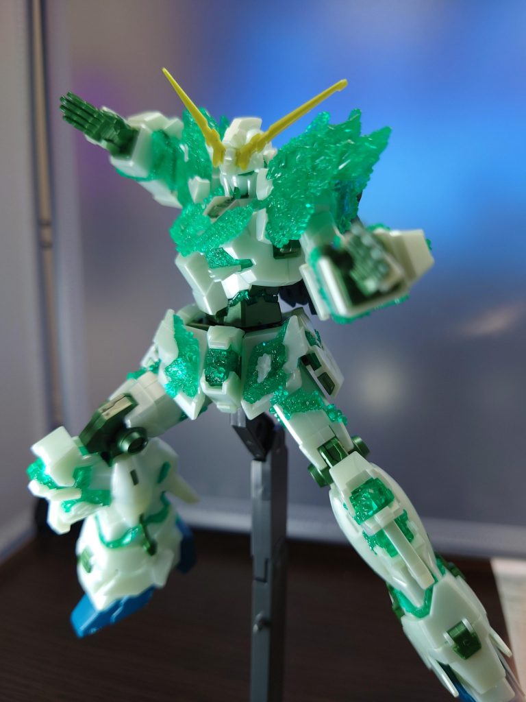 この平手パーツサイコフィールドの再現というよりビスト神拳の方がしっくりくる