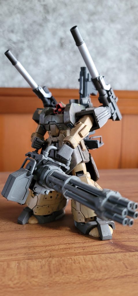 ガトリングを持たせたくて、いろいろ考えてたらこんなモリモリになりました。