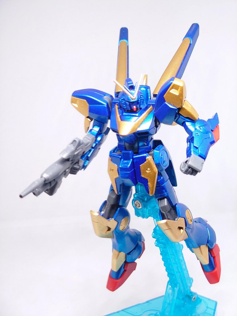 手元のカラー資料が表紙絵だけなので下半身はよう分かりません(笑)。