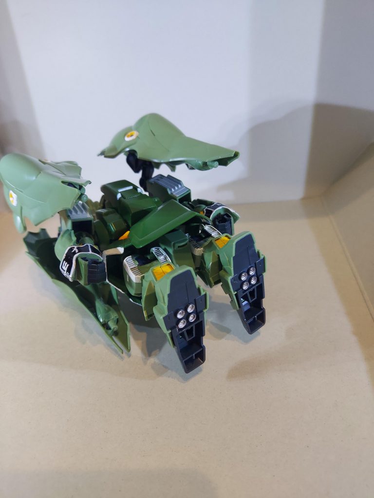 足の早いジェガンがいるクシャトリヤ出る