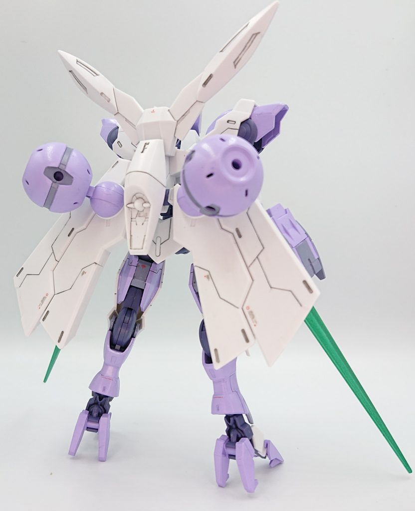 リアビュースジ彫りによるパネルラインの追加に合わせて、色分けを行い情報量の増加を試みている。